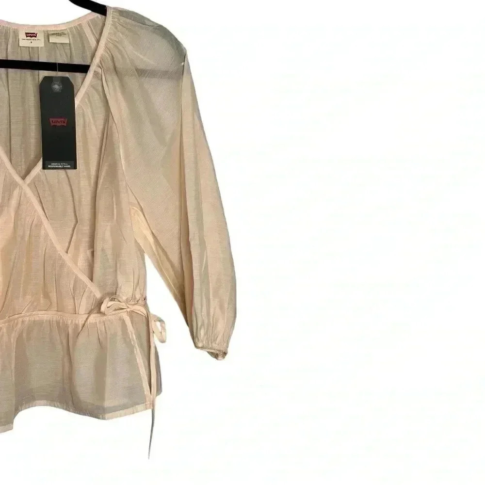 NWT Levi’s DELILAH WRAP PUFF SLEEVE TOP Small - Picture 5 of 8